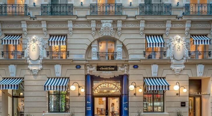 Smart Tips to Pay Less for Your Hotel Stay